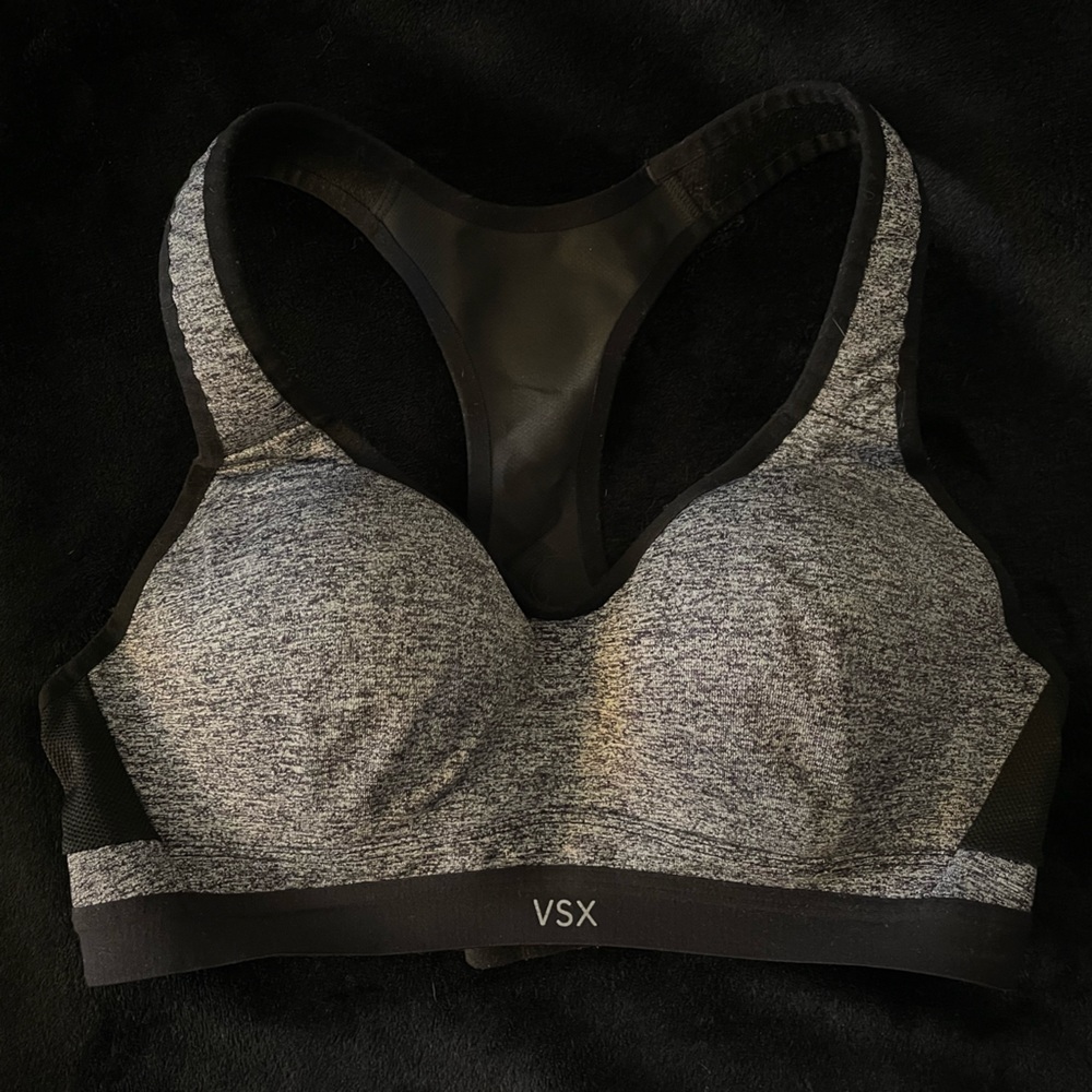 Victorias Secret (VSX), 34B Underwire Sports Bra